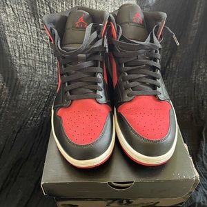 Jordan high top black & red 1’s